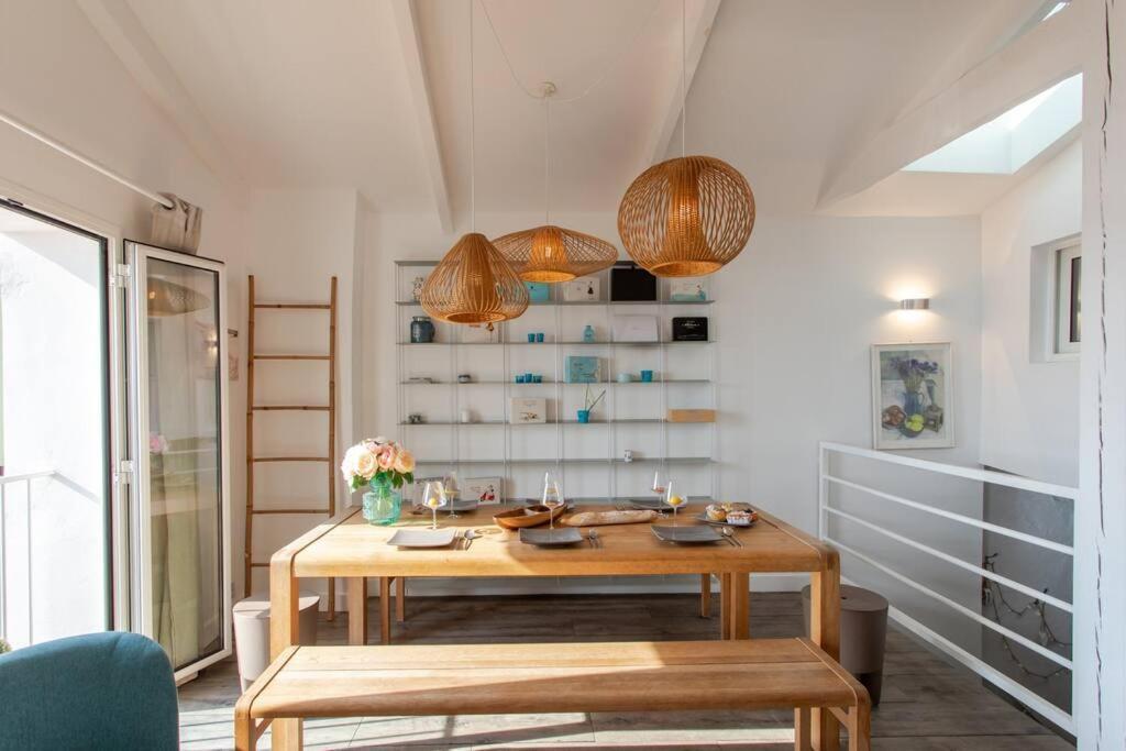 #40 Bright Sea View Suite For 6 2Mins Walk Port & Sea ヴィルフランシュ・シュル・メール エクステリア 写真